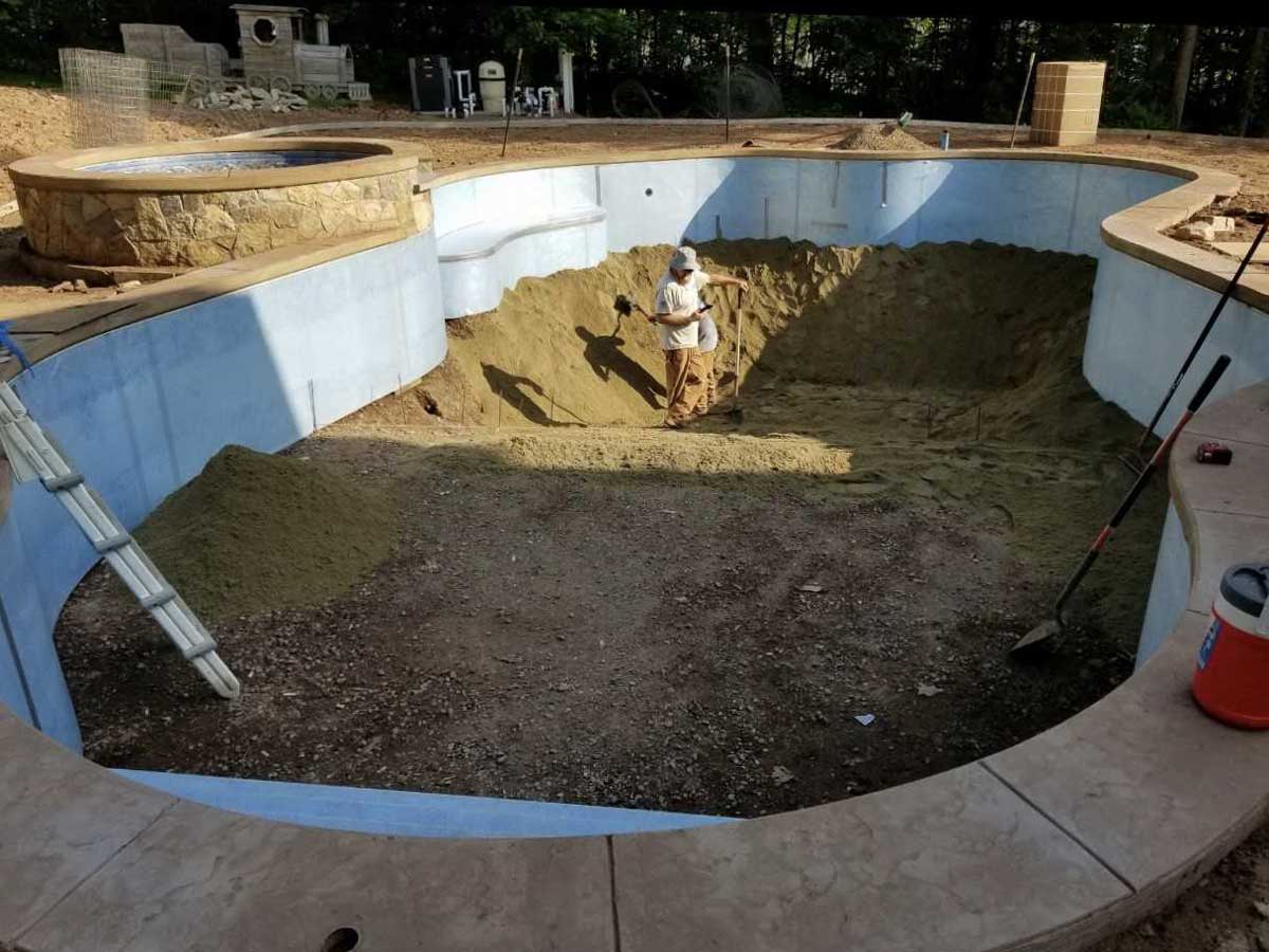 building of in ground pool